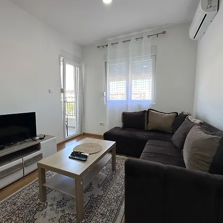 Modern 1br With Garage, Great Spot