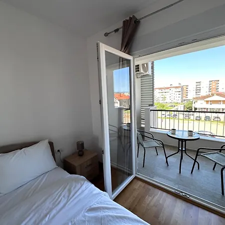 Modern 1br With Garage, Great Spot *